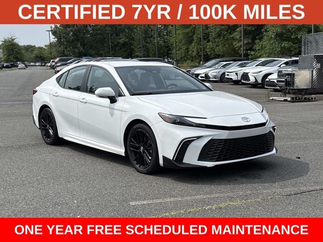 2025 Toyota Camry SE