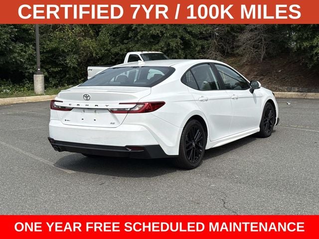 2025 Toyota Camry SE
