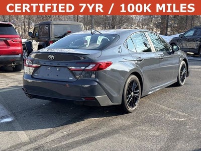 2025 Toyota Camry SE