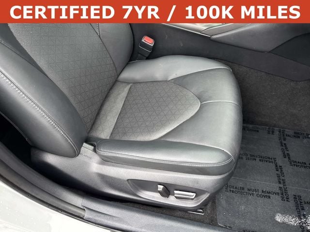 2022 Toyota Camry Hybrid XSE