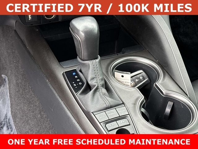 2022 Toyota Camry Hybrid XSE
