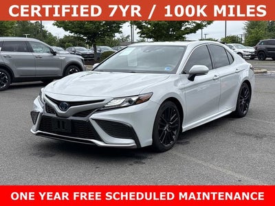 2022 Toyota Camry Hybrid XSE