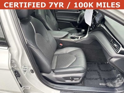 2022 Toyota Camry Hybrid XSE