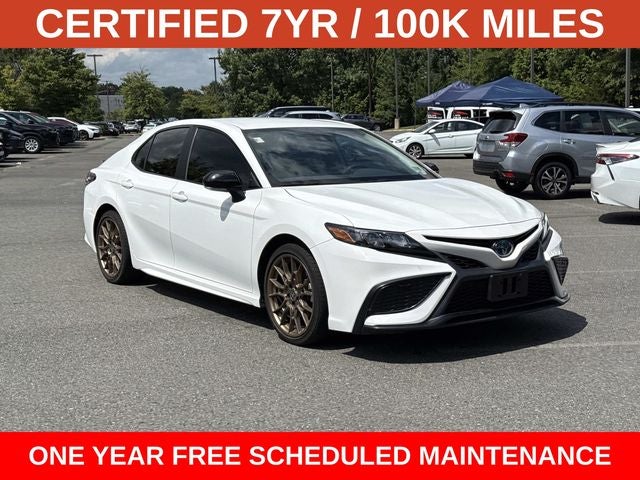 2024 Toyota Camry Hybrid SE