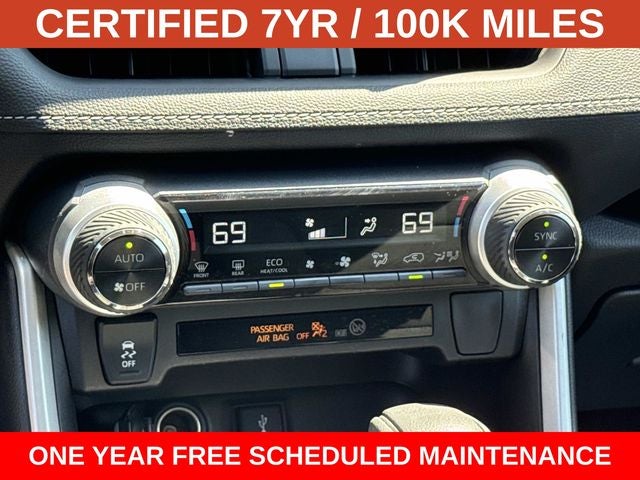 2022 Toyota RAV4 Hybrid LE