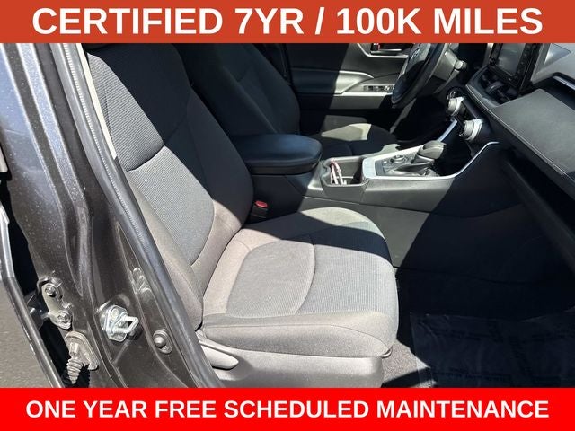 2022 Toyota RAV4 Hybrid LE