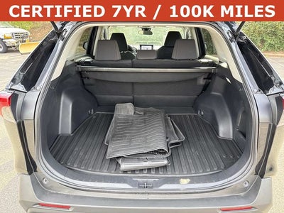 2024 Toyota RAV4 Hybrid LE