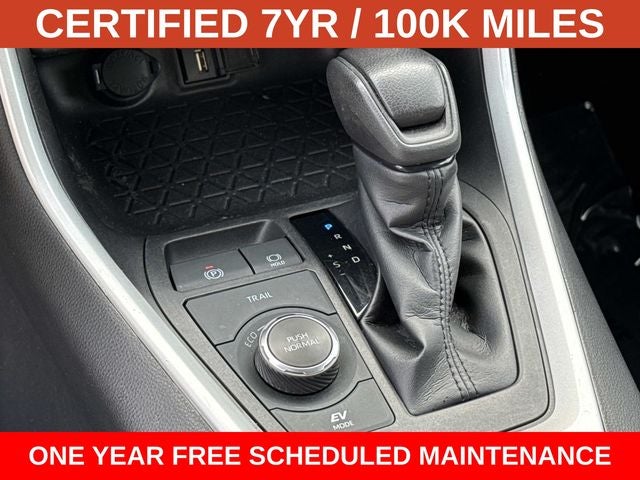 2022 Toyota RAV4 Hybrid LE