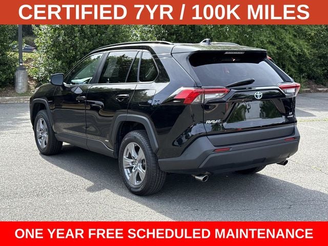 2022 Toyota RAV4 Hybrid LE