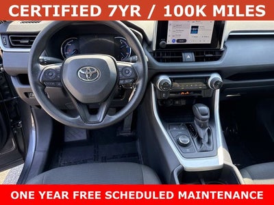 2025 Toyota RAV4 Hybrid LE