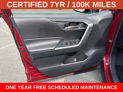 2025 Toyota RAV4 Hybrid XLE