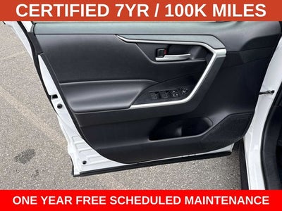 2024 Toyota RAV4 Hybrid XLE