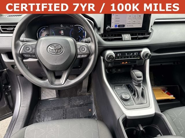 2025 Toyota RAV4 Hybrid XLE