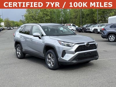 2025 Toyota RAV4 Hybrid XLE