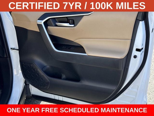 2025 Toyota RAV4 Hybrid XLE