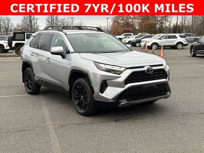 2023 Toyota RAV4 Hybrid SE