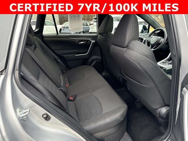 2023 Toyota RAV4 Hybrid SE