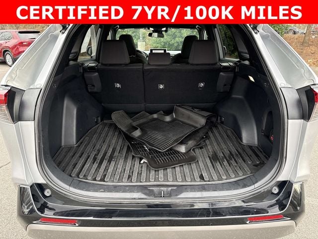 2023 Toyota RAV4 Hybrid SE