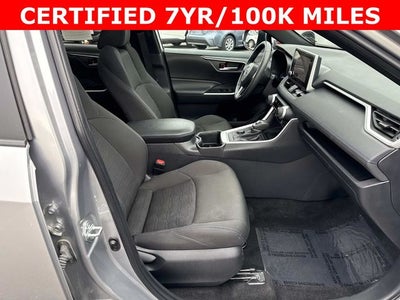 2023 Toyota RAV4 Hybrid SE