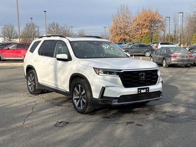 2025 Honda Pilot Touring