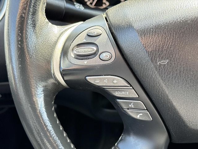 2017 Nissan Pathfinder Platinum