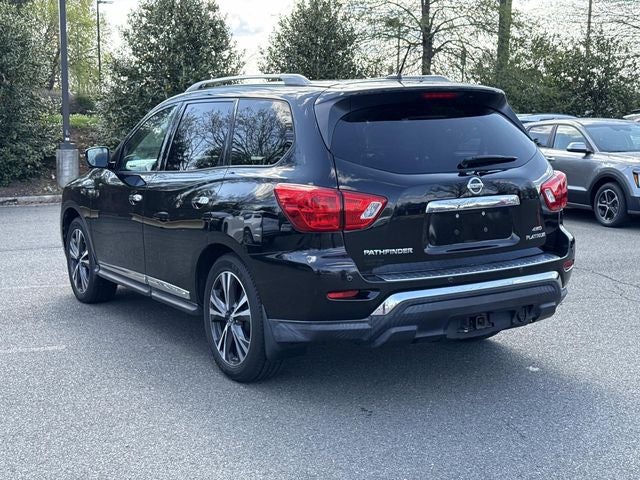 2017 Nissan Pathfinder Platinum