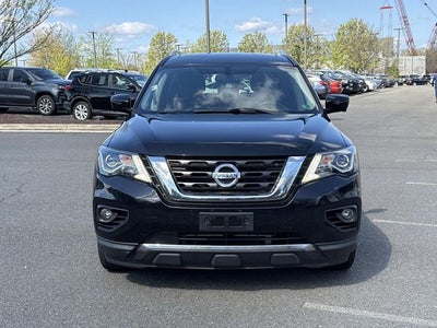 2017 Nissan Pathfinder Platinum
