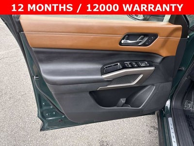 2023 Nissan Pathfinder Platinum