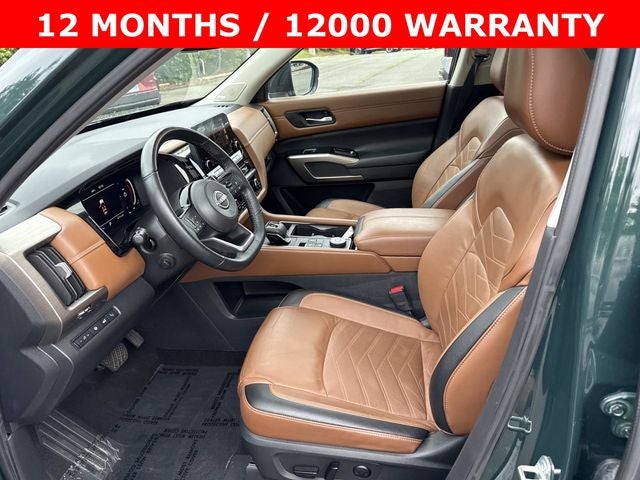 2023 Nissan Pathfinder Platinum