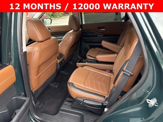 2023 Nissan Pathfinder Platinum