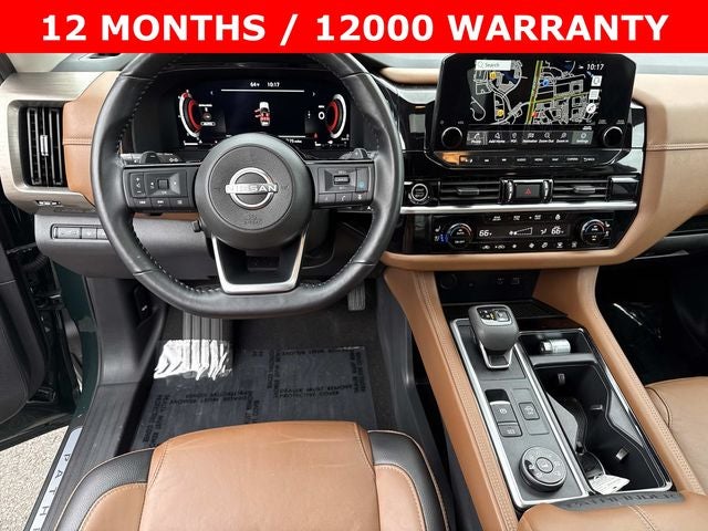 2023 Nissan Pathfinder Platinum