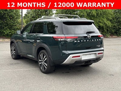 2023 Nissan Pathfinder Platinum