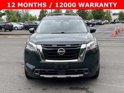 2023 Nissan Pathfinder Platinum