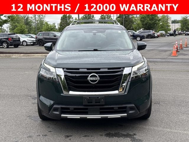 2023 Nissan Pathfinder Platinum