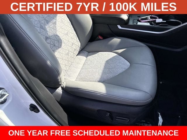 2023 Toyota Highlander Hybrid Bronze Edition