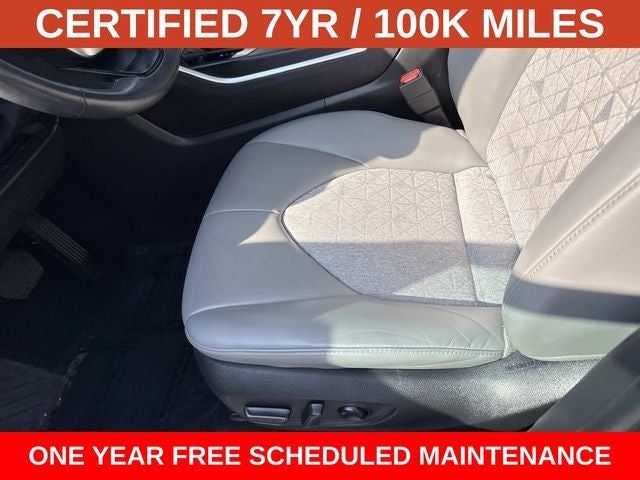 2023 Toyota Highlander Hybrid Bronze Edition