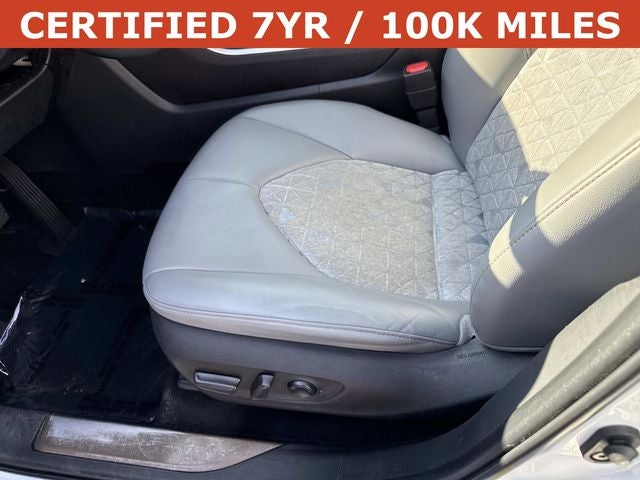2023 Toyota Highlander Hybrid Bronze Edition