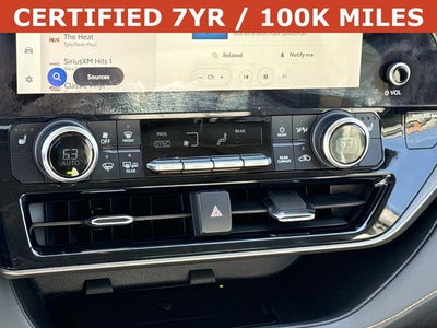 2023 Toyota Highlander Hybrid Bronze Edition