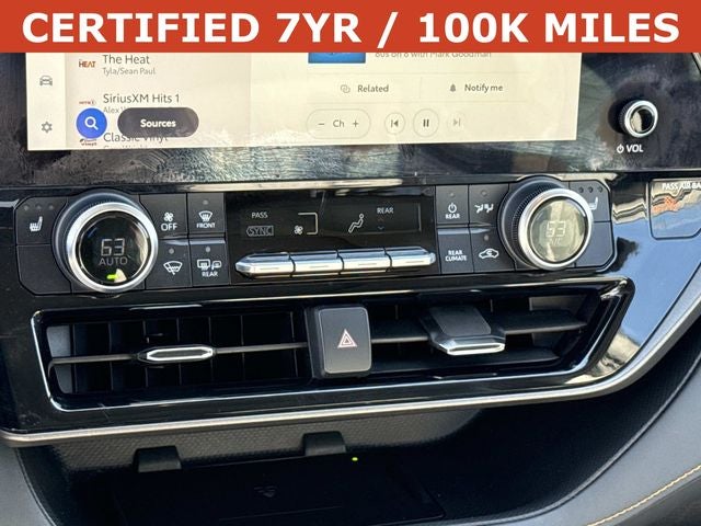 2023 Toyota Highlander Hybrid Bronze Edition
