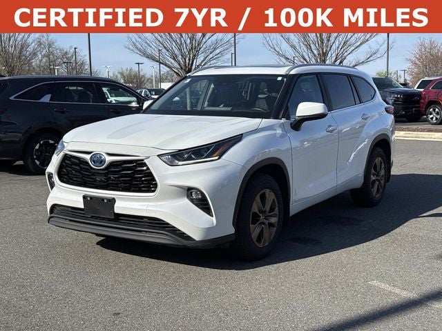 2023 Toyota Highlander Hybrid Bronze Edition