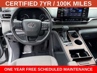 2023 Toyota Sienna LE 8 Passenger