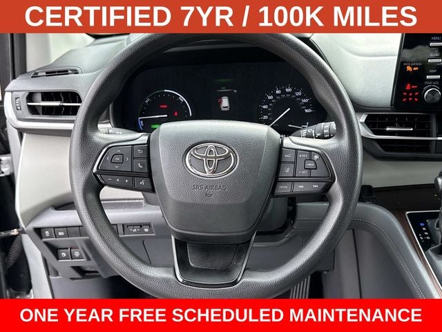 2023 Toyota Sienna LE 8 Passenger