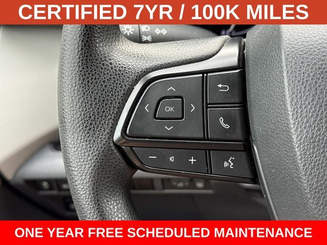 2023 Toyota Sienna LE 8 Passenger