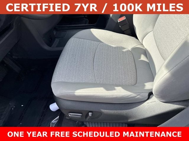 2024 Toyota Sienna LE 8 Passenger