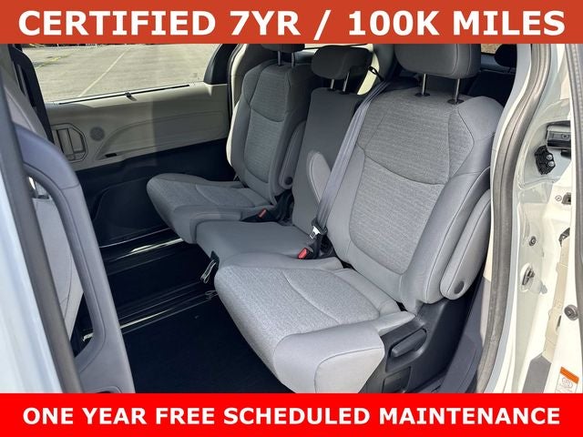 2024 Toyota Sienna LE 8 Passenger
