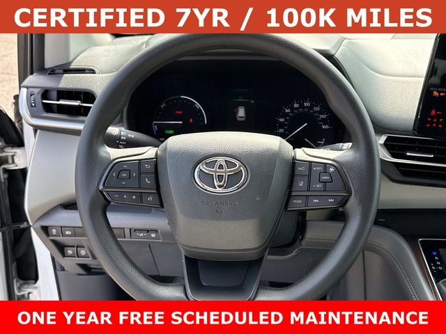 2024 Toyota Sienna LE 8 Passenger