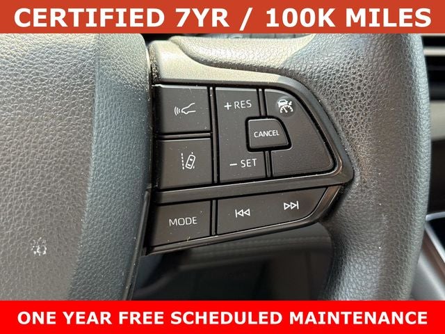 2024 Toyota Sienna LE 8 Passenger