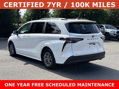 2024 Toyota Sienna LE 8 Passenger
