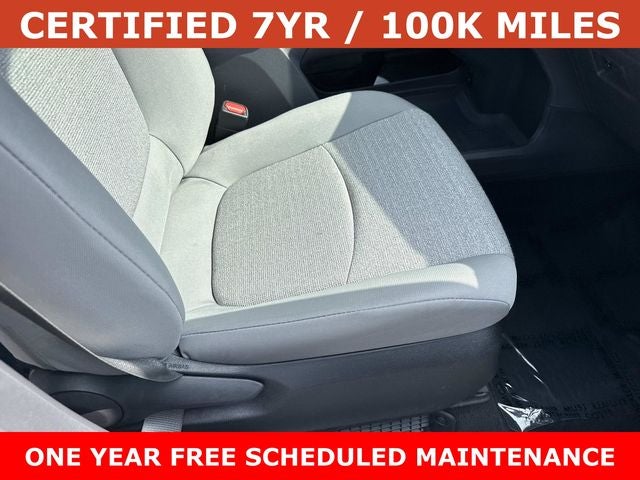 2024 Toyota Sienna LE 8 Passenger