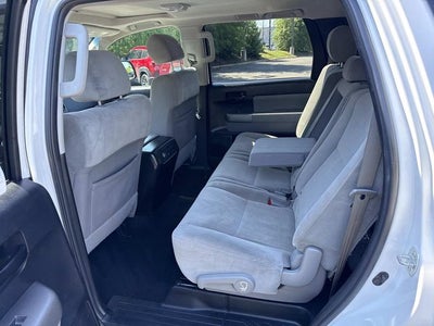 2015 Toyota Sequoia SR5 5.7L